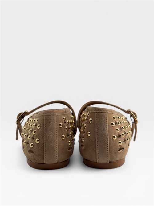 Scarpe da donna ballerine traforate beige con borchie oro MORMORA | F248005A51SUEDETAUPE